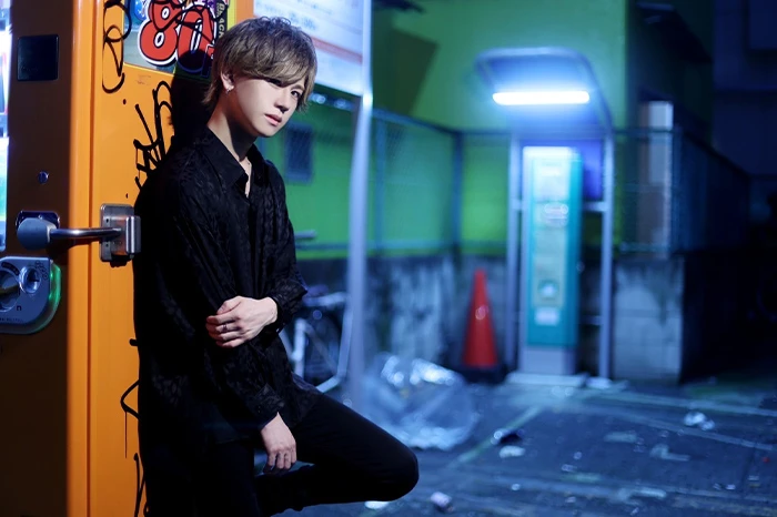 キャストカバー画像2