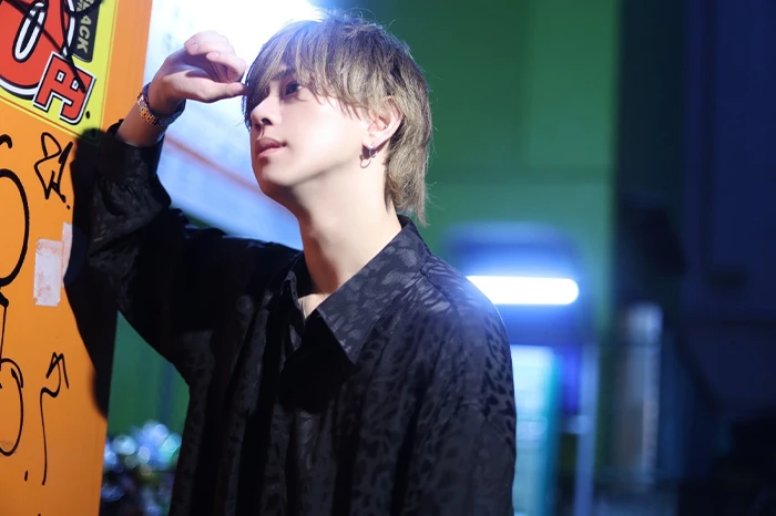 キャストカバー画像3