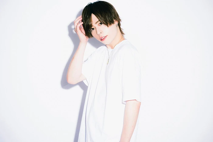 キャストカバー画像1