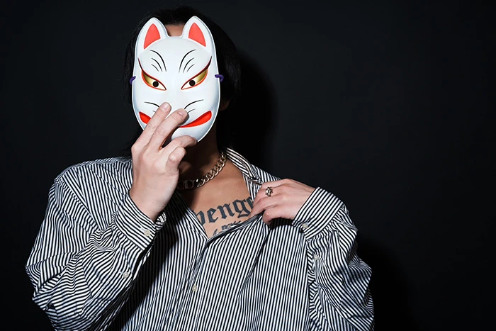 キャストカバー画像1