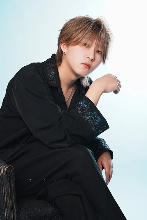 キャストカバー画像1