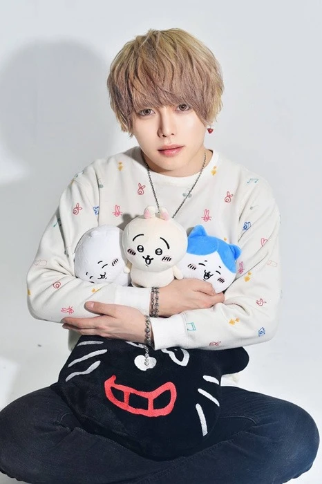 キャストカバー画像2