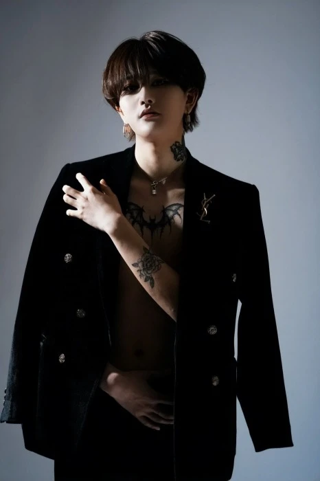 キャストカバー画像2