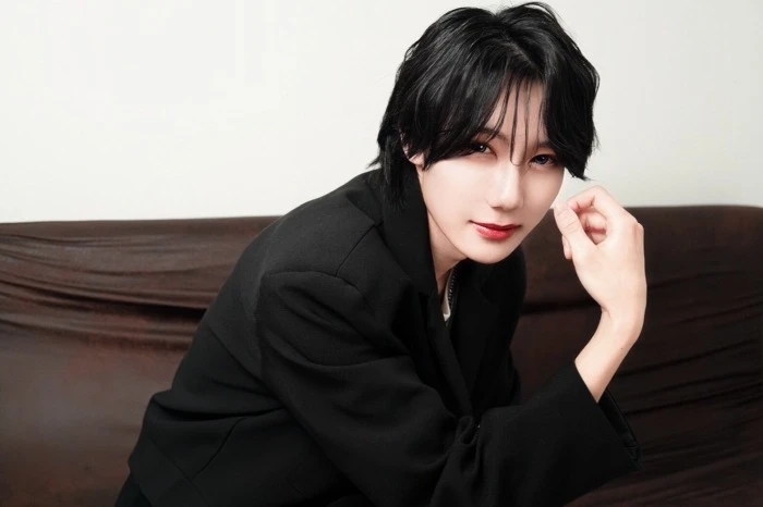 キャストカバー画像2