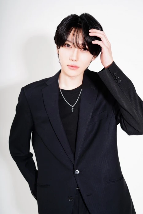 キャストカバー画像3