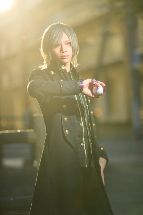 キャストカバー画像1