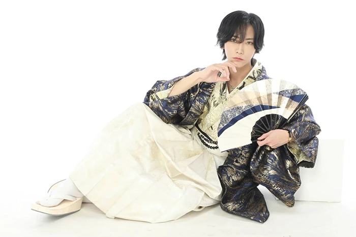 キャストカバー画像1