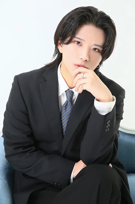 キャストカバー画像1