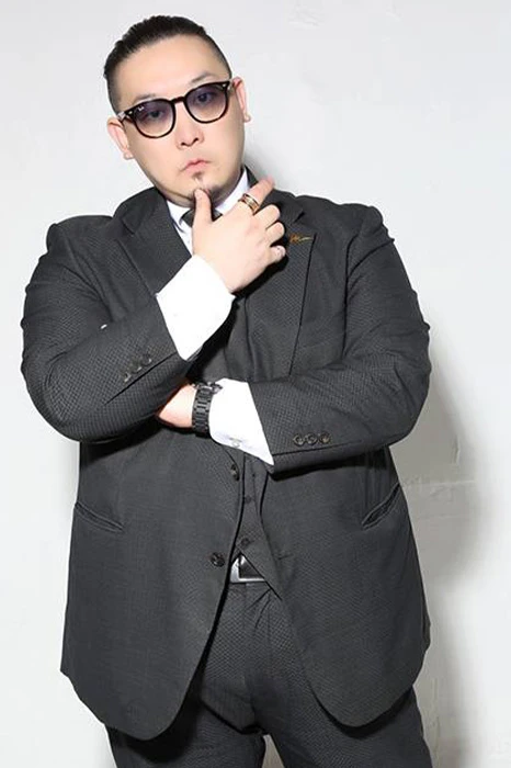 キャストカバー画像1