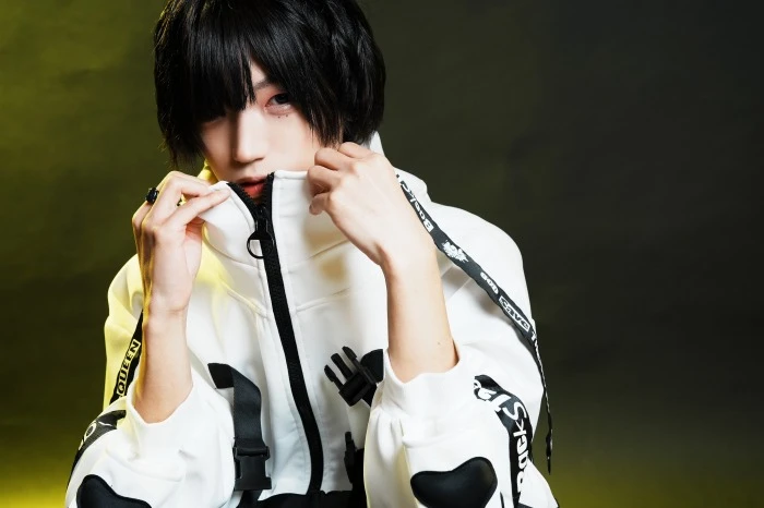 キャストカバー画像1