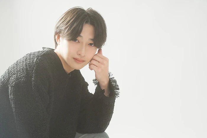 キャストカバー画像1