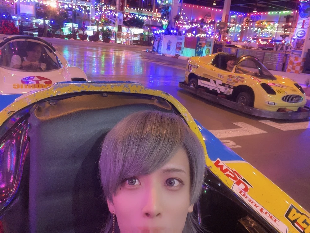 この
