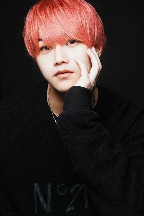 キャストカバー画像1