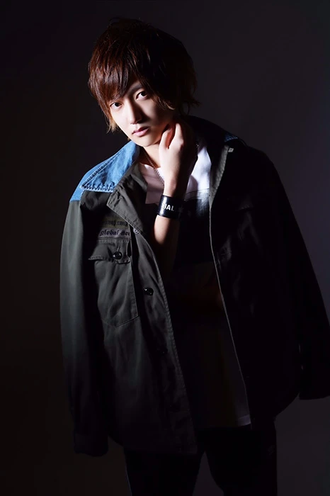 キャストカバー画像3