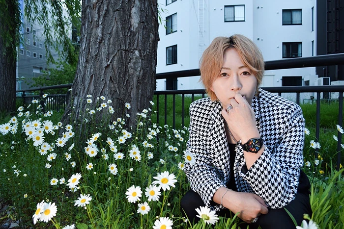 キャストカバー画像2