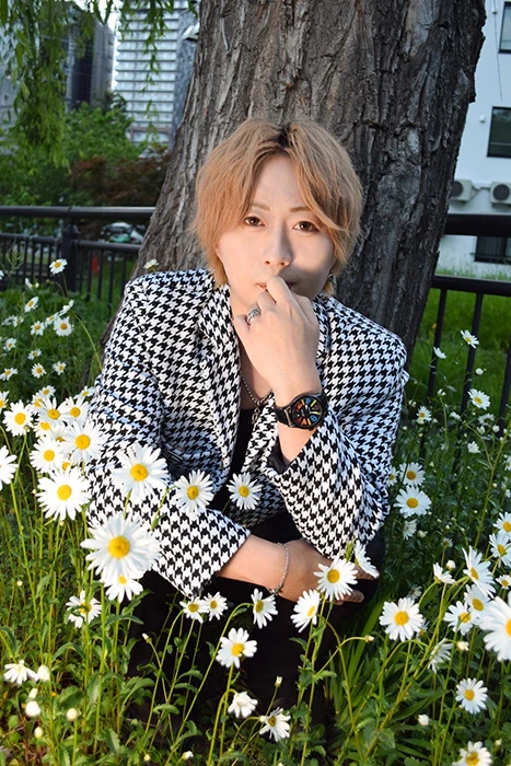 キャストカバー画像3