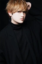 キャストカバー画像1