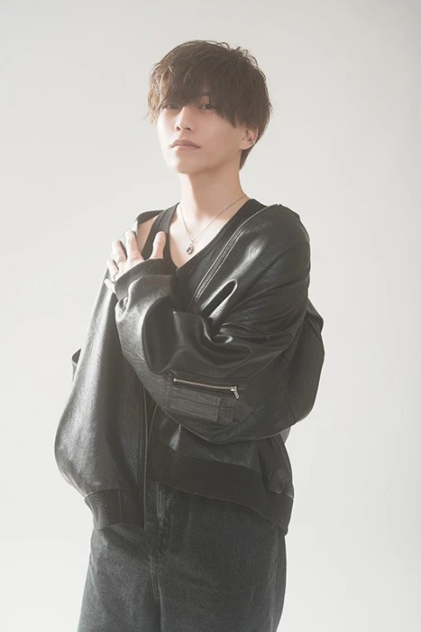 キャストカバー画像2