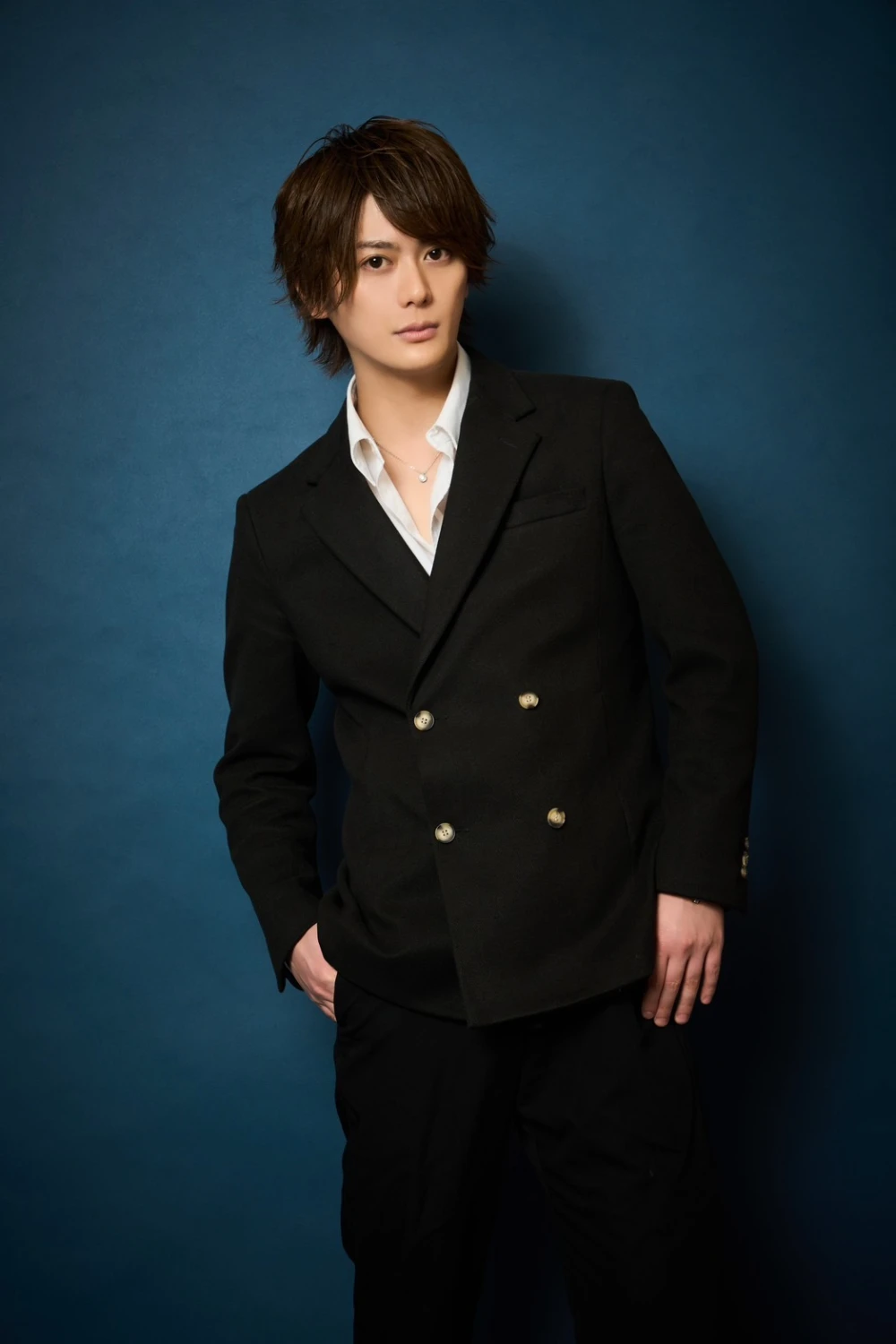 キャストカバー画像1