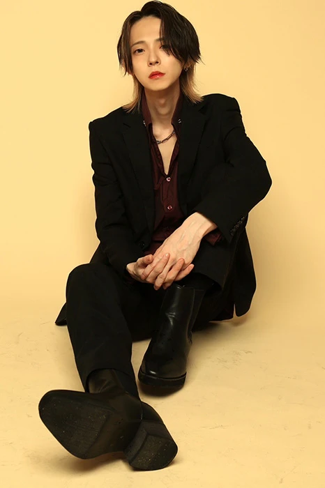 キャストカバー画像3