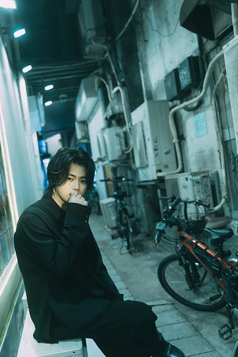 キャストカバー画像3