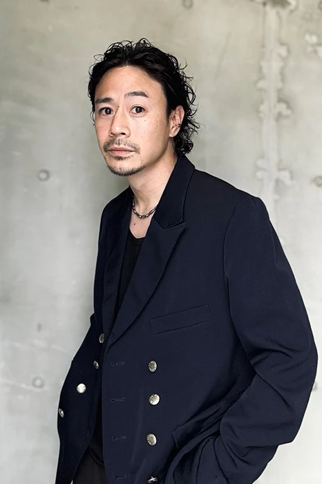 キャストカバー画像3