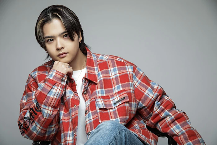 キャストカバー画像1