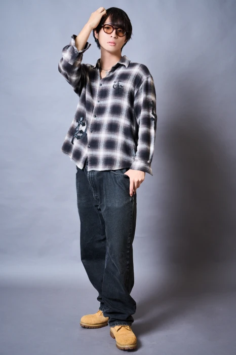 キャストカバー画像1