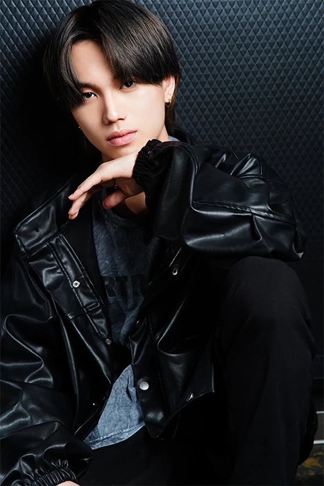 キャストカバー画像2