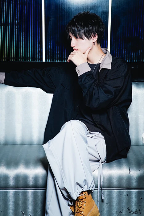 キャストカバー画像3