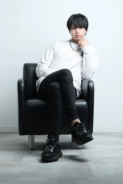 キャストカバー画像1