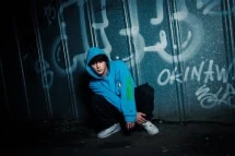 キャストカバー画像1