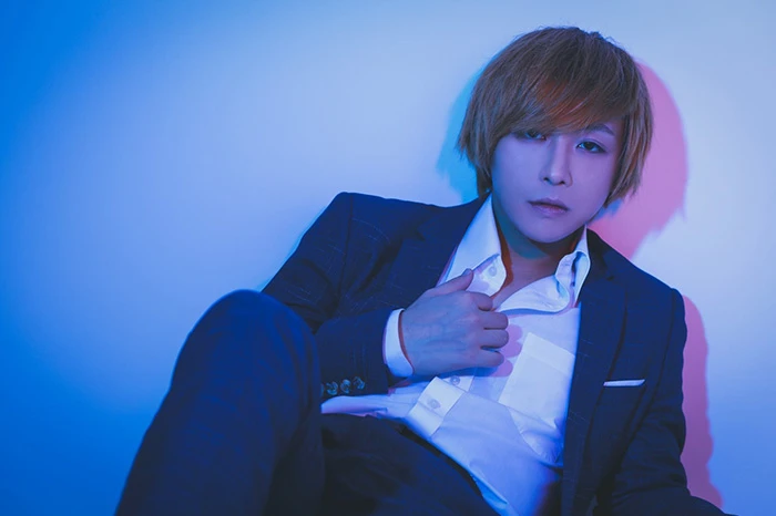 キャストカバー画像2