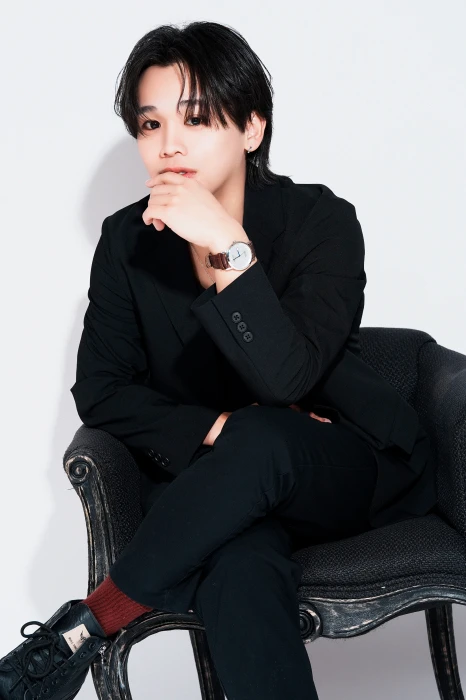 キャストカバー画像2