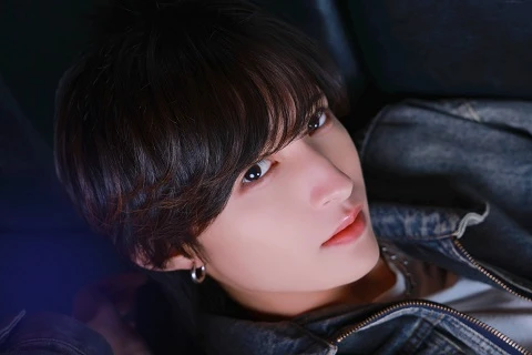 キャストカバー画像2