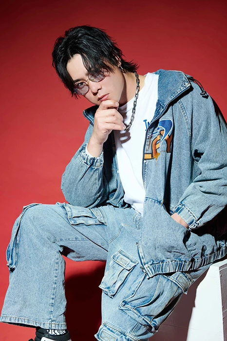綺咲京哉