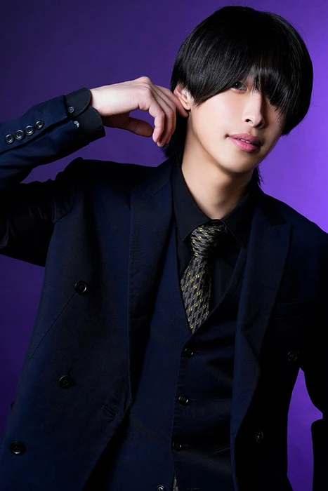 キャストカバー画像2