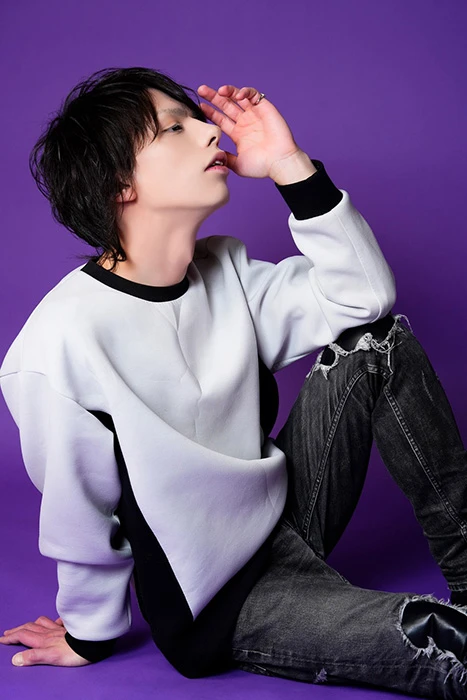 キャストカバー画像1