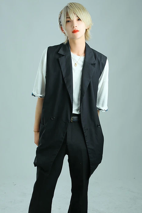 キャストカバー画像3