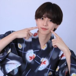 皐月メイ