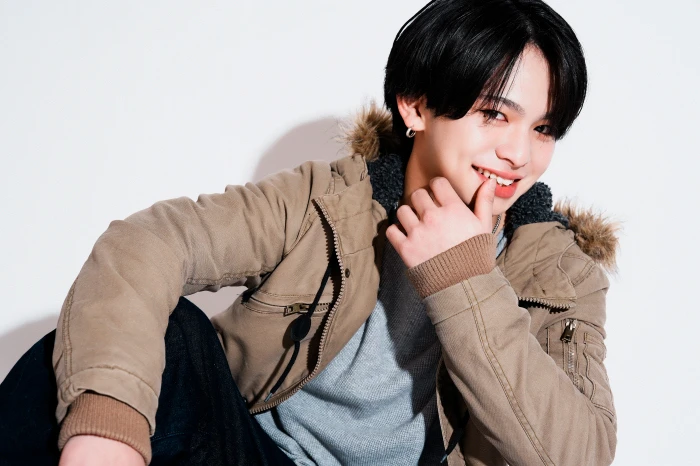 キャストカバー画像2