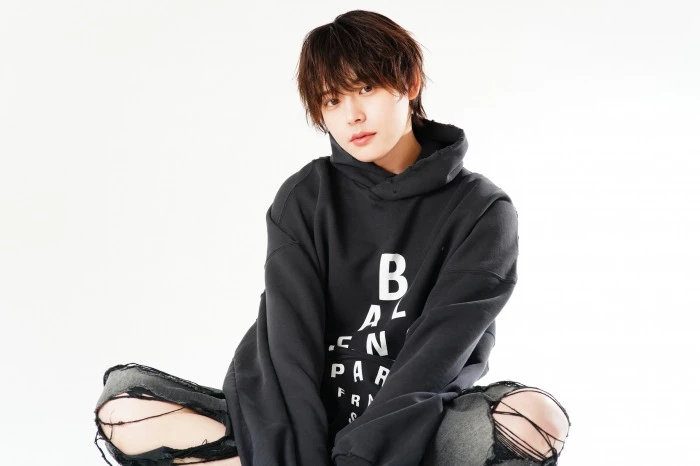 キャストカバー画像3