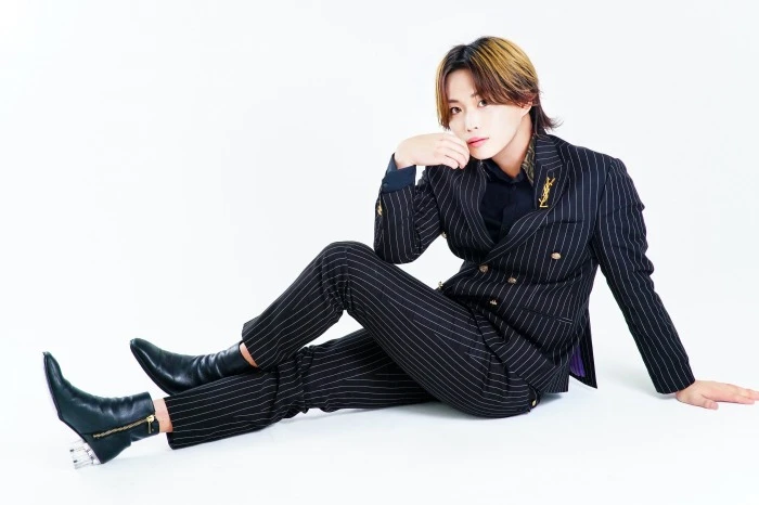 キャストカバー画像3