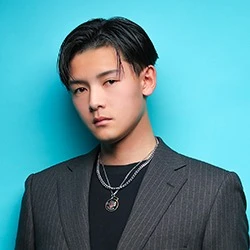 優