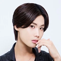 エイト