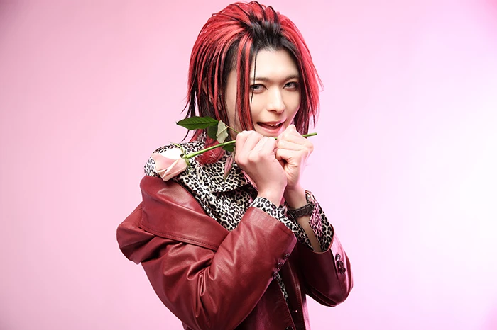 薔薇紅 鳳