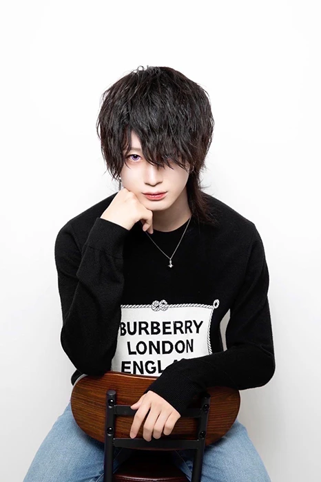 キャストカバー画像2