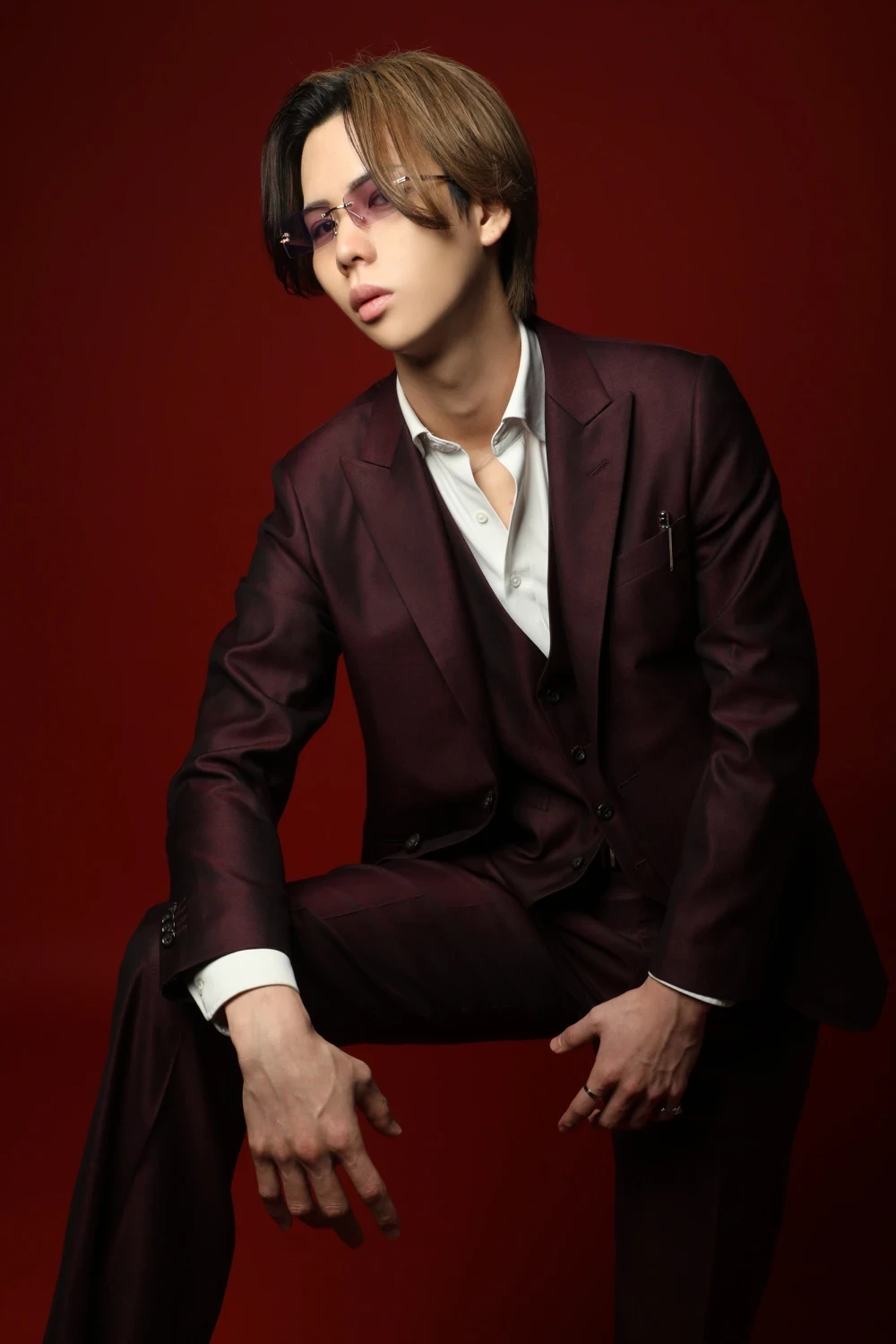 キャストカバー画像1