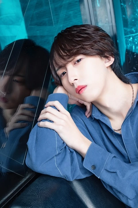 キャストカバー画像2