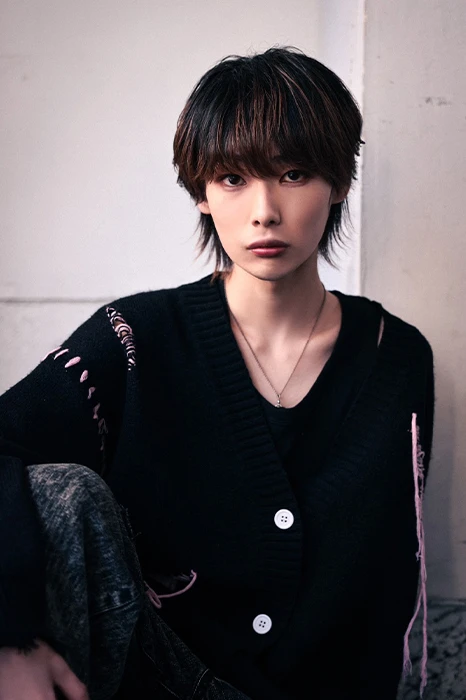 キャストカバー画像2